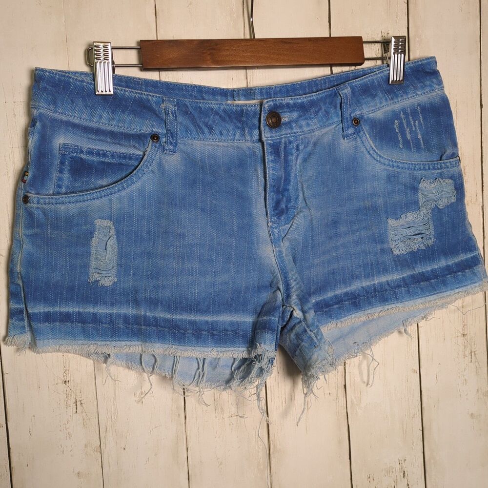 Rusty Distressed Blue Denim Shorts Size 12 Y2K Low Rise Frayed Cutoff Cotton
